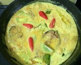 Foto langkah ke 5 dari resep Tenggiri Kuah Kuning.