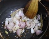 A picture of step 1 of Paneer Angara.