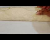 A picture of step 4 of Easy and spicy bread.