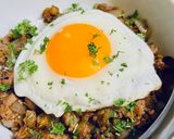 รูปขั้นตอนการทำที่ 5 ของ ข้าวหมูผัดน้ำมันหอยไข่ดาว
