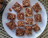 A picture of step 6 of Dates Dryfruits Burfi.