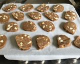 A picture of step 4 of Brunkager - Danish gingerbread and almond bikkies.
