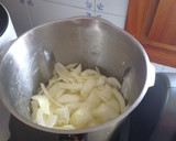Foto del paso 1 de la receta: Mambo // Sopa de Cebolla