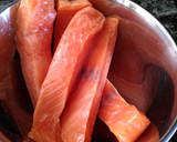 Foto del paso 1 de la receta: Salmón encebollado