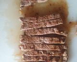 A picture of step 6 of Striploin steak fajitas salad.