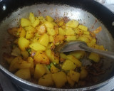 मेथी के परांठे और छिलके वाली मूंगदाल, चना दाल की दाल सूखी आलू की सब्जी रेसिपी चरण 9 फोटो