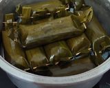 Foto langkah ke 7 dari resep Lontong Isian Oncom.