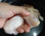 Foto langkah ke 1 dari resep Nasi Kuning (serba instan) plus Sop Ayam.
