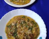 A picture of step 4 of Moong dal chilla.