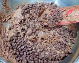 Foto langkah ke 3 dari resep Soft cookies (Double Chocolate Chip Cookies).