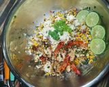 Foto langkah ke 7 dari resep Salad Garlic lime shrimp 🦐 and Corn 🌽.
