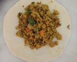 A picture of step 4 of Erachi pathiri.