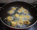कुरकुरीत मक्याची भजी (Crispy corn pakoda recipe in marathi) रेसिपी स्टेप 4 फोटो 