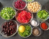 A picture of step 1 of Rajma Kabuli chana salad.