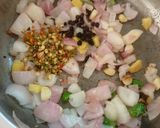 A picture of step 3 of Methi Matar Malai.