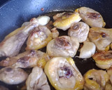 Foto del paso 3 de la receta: Pollo al ajillo fácil