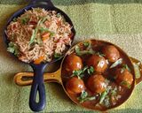 A picture of step 5 of Fried Rice with Manchurian balls.