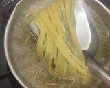 Foto langkah ke 3 dari resep Spageti Creamy Fettucine/Carbonara Dancow sederhana.