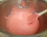 Foto langkah ke 3 dari resep Makuta Strawberry Ekonomis.