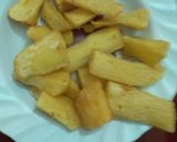 A picture of step 2 of Fried casava#5orlessingredientschallenge#4wkschallenge.