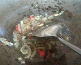Foto langkah ke 4 dari resep Sosis dan Bakso Saos Lada Hitam.