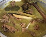 Foto langkah ke 8 dari resep Bebek rica-rica cabe ijo.