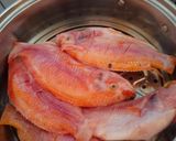 Foto langkah ke 1 dari resep Ikan Nila kukus saus manis Thailand (versi asam jawa).