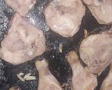 Foto del paso 3 de la receta: Pollo al horno y papas al horno con queso 😊