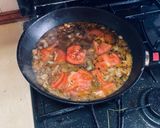 Foto del paso 1 de la receta Merluza congelada en salsa de tomate