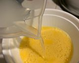 Foto langkah ke 3 dari resep Silky chawan mushi (japannesse steamed egg).