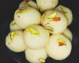 सूजी के रसगुल्ले (Suji ke rasgulle recipe in hindi) रेसिपी चरण 4 फोटो