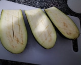 Foto del paso 1 de la receta: Berenjenas rellenas de atún