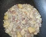 Foto langkah ke 5 dari resep Ayam Cincang Kentang Masak Kecap.