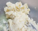 A picture of step 1 of Pizzy Paratha.