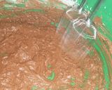 A picture of step 4 of Chocolate moose brownies.