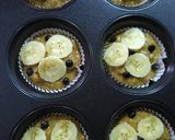 Foto langkah ke 3 dari resep Banana muffin (no mixer).