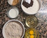 Foto del paso 1 de la receta: Brownie de Algarroba y Avena (sin manteca y chocolate)