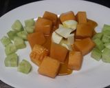 Foto del paso 4 de la receta: Melón y pepino con dos jamones