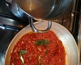 Foto del passaggio 3 della ricetta Party di gnocchi di patate al pomodoro fresco e salvia