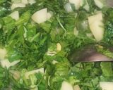 आलू पालक की भुजिया (Aloo palak ki bhujiya recipe in hindi) रेसिपी चरण 2 फोटो