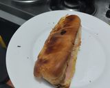 Foto del paso 6 de la receta: Sandwich🥖de jamón🥓🍯, queso🧀y salsa de piña🥐🥯🍍