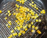 A picture of step 5 of Open Grilled Paneer and Cheesy Corn Maggi Sandwich.