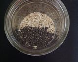 Foto langkah ke 2 dari resep Creamy overnight oats.