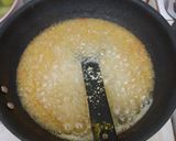 Foto langkah ke 5 dari resep Ayam Goreng Sabana Padang.