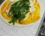 Foto del paso 5 de la receta: Burritos de repollo,espinaca, aguacate con mayonesa de zanahoria