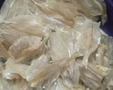 Foto langkah ke 1 dari resep Samreng kering ikan asin.