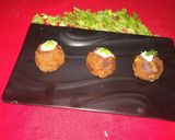 A picture of step 8 of Dahi jam ke kabab.