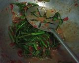 Foto langkah ke 3 dari resep Kangkung Pedas.