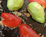 A picture of step 3 of Garlic Avocado,sweet pepper, &Tomato Lunch with Eggs.