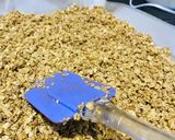 A picture of step 4 of Chocolate Raisin Granola.